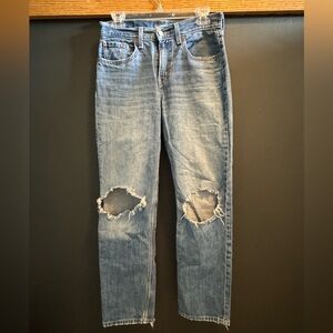 Low Pro Straight Levi’s jeans.